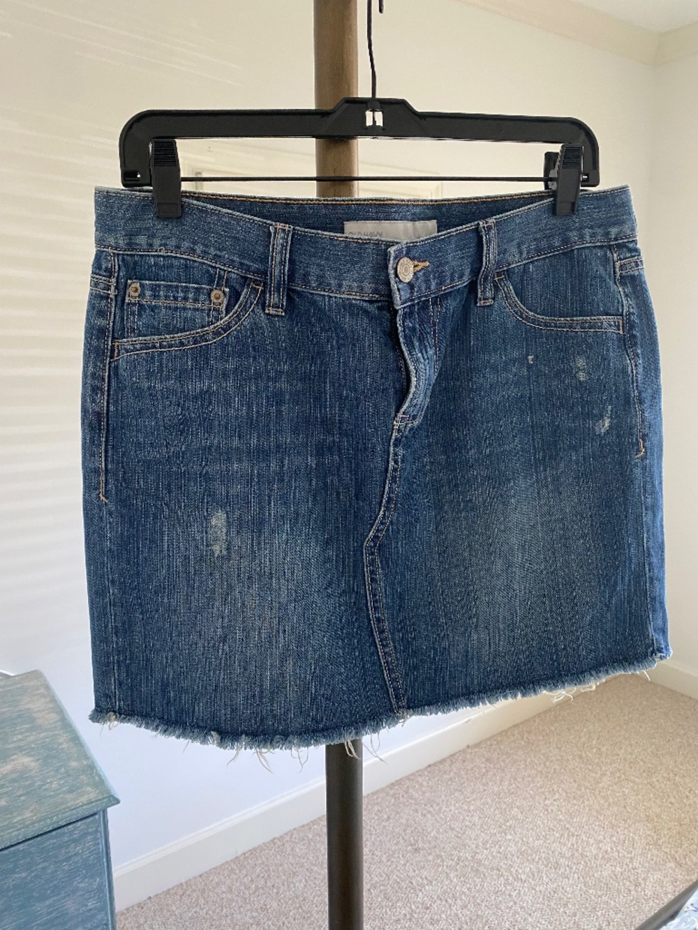 Old Navy mini jean skirt size 8